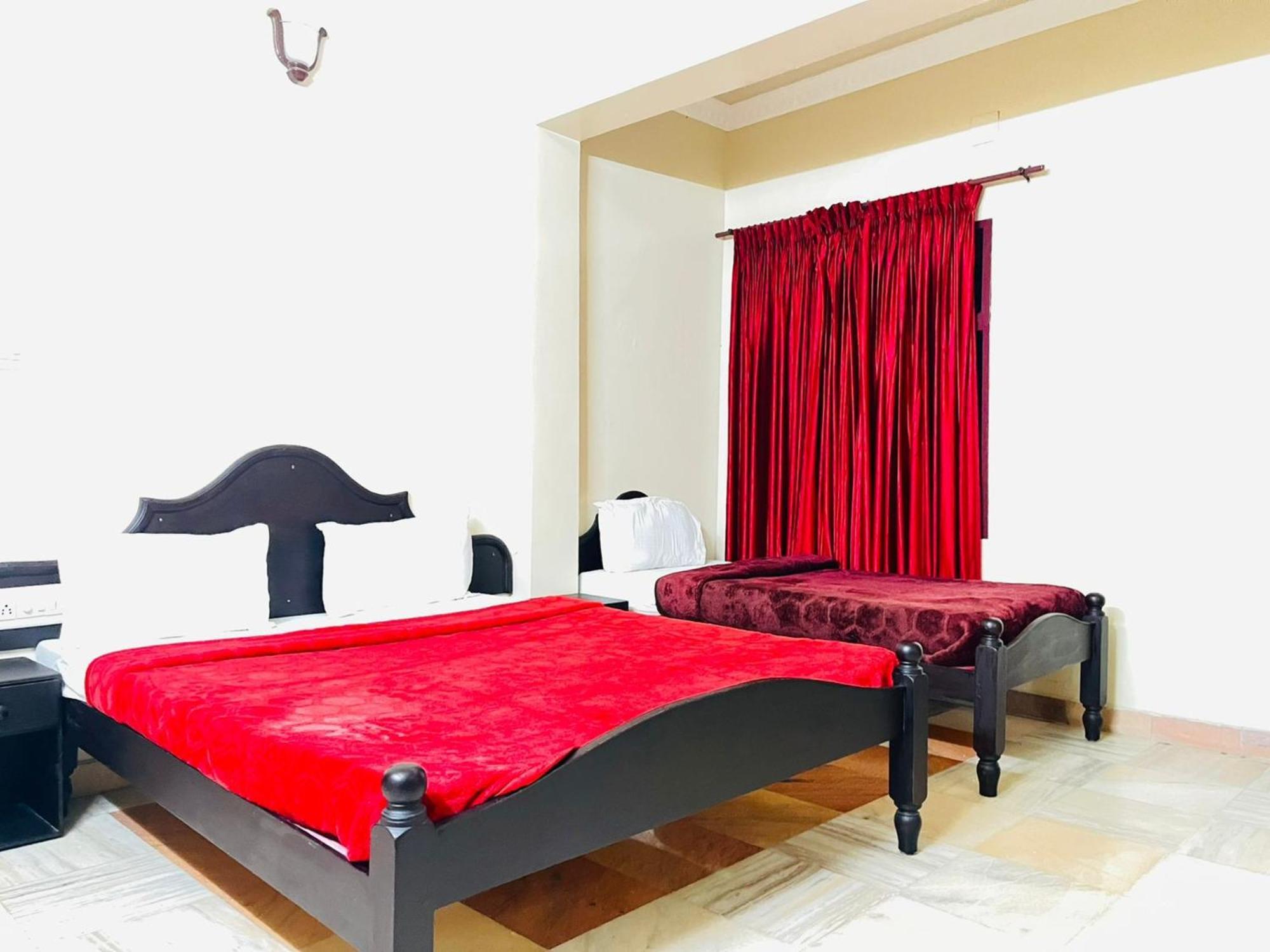 Hotel Hill Town Coorg Мадикери Экстерьер фото